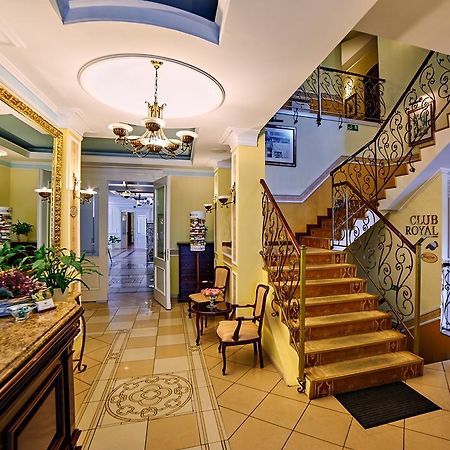 Villa Royal Ostrów Wielkopolski Exterior foto